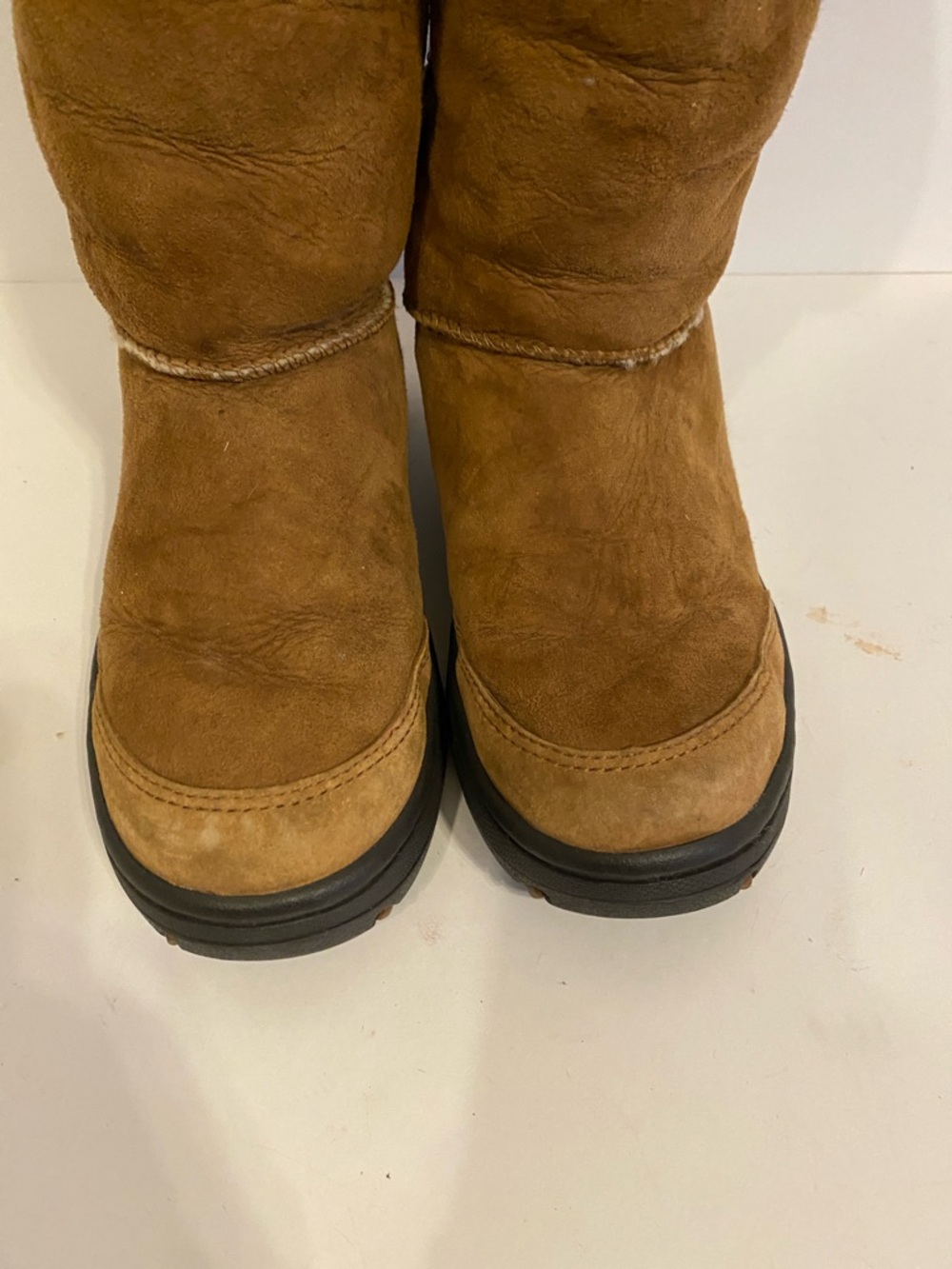 UGG Australia Brown Leather Sheepskin Cuff Boots Women's Size 8 - Picture 3 of 11